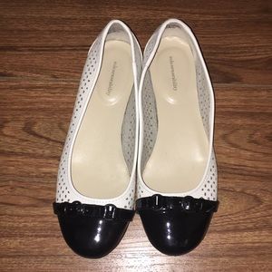 Sole Sensibility black and white flats